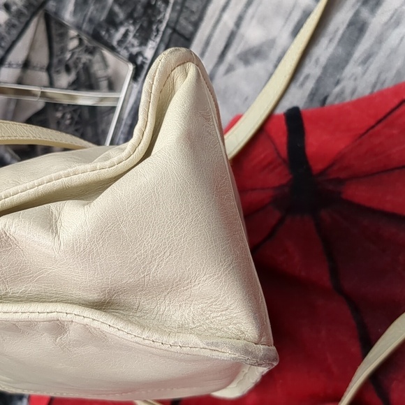 Hobo cream handbag - Picture 8 of 16